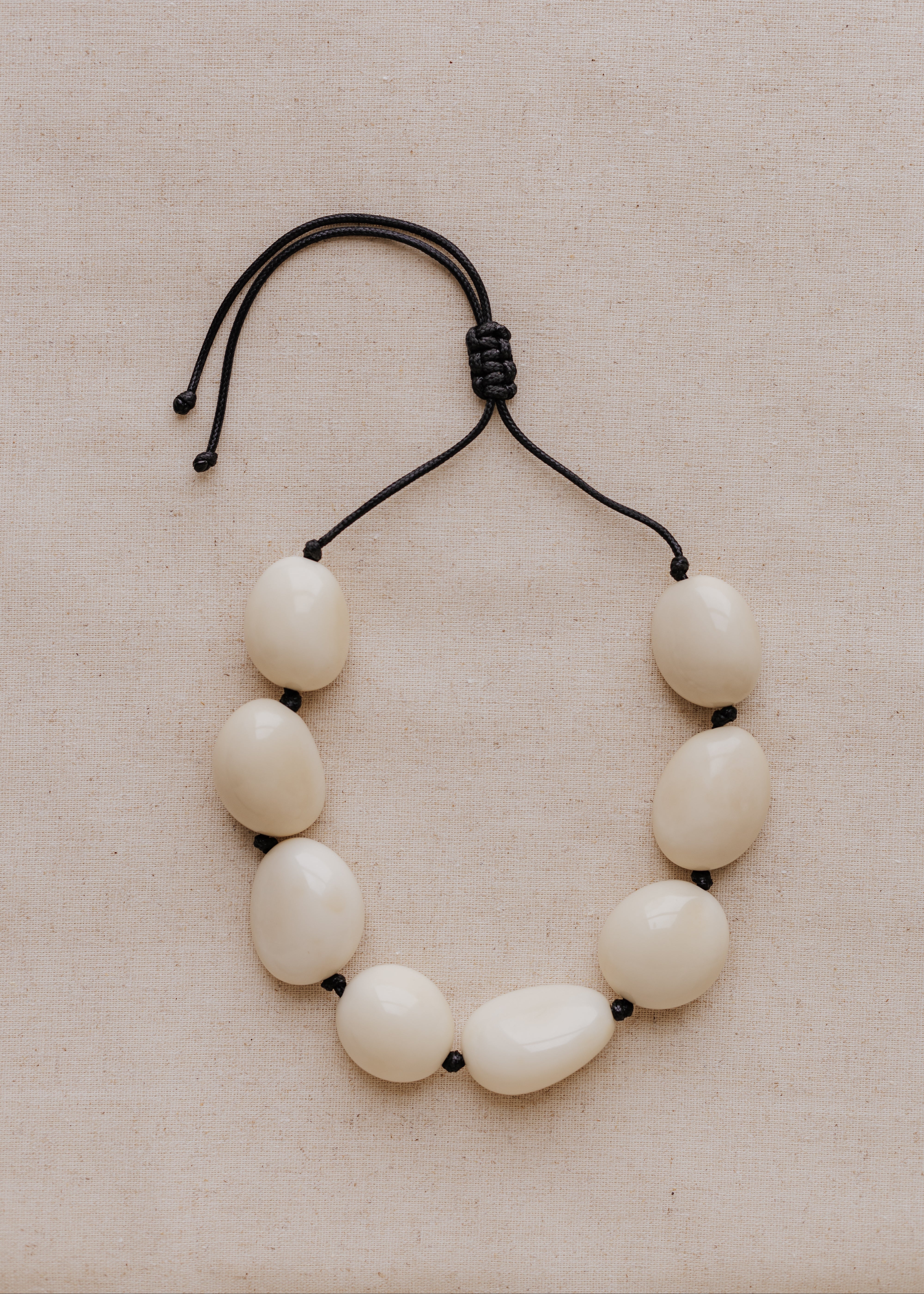 Andrea Necklace - Knotted