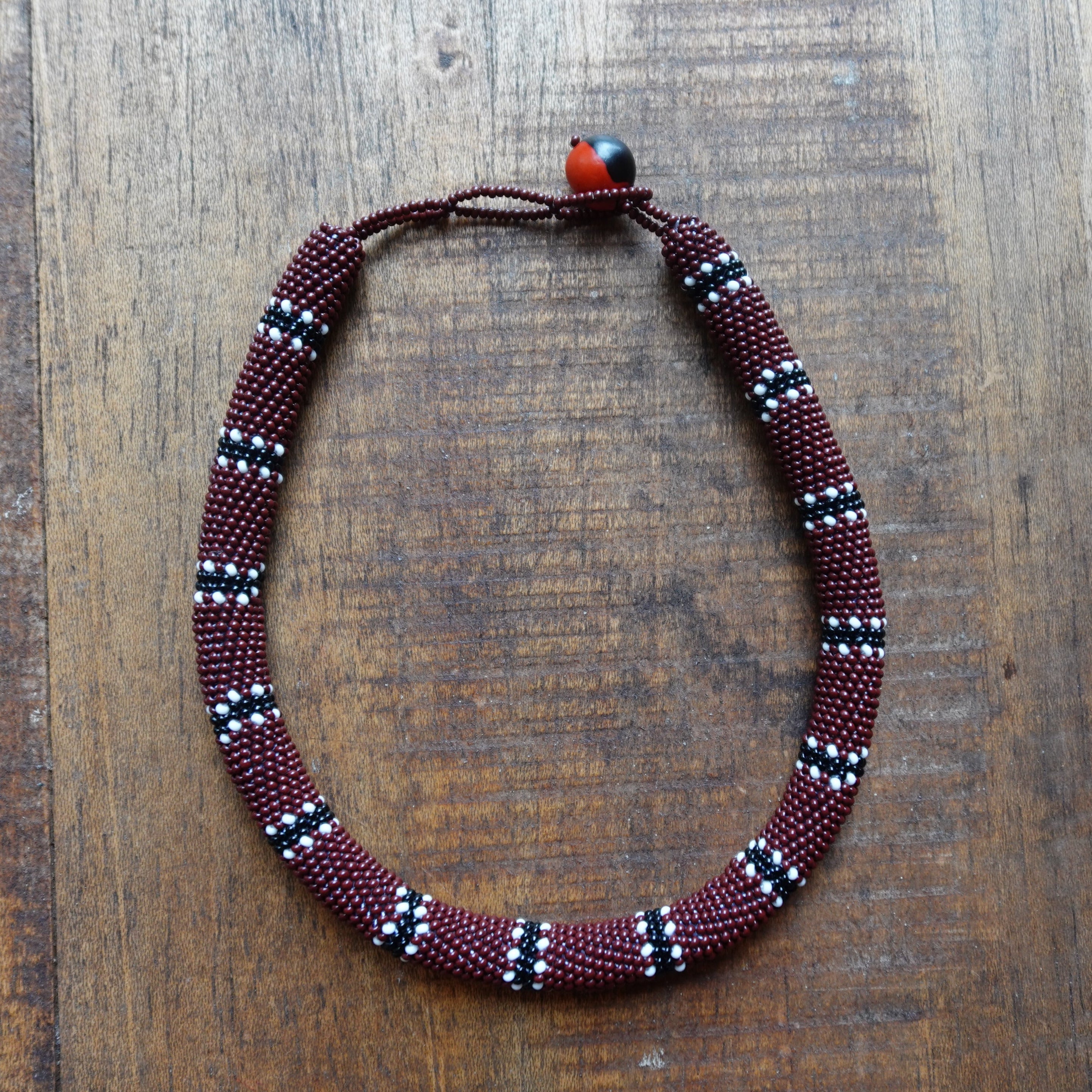 Collar Sisa - Coral Ornamentada (Micrurus ornatissimus)